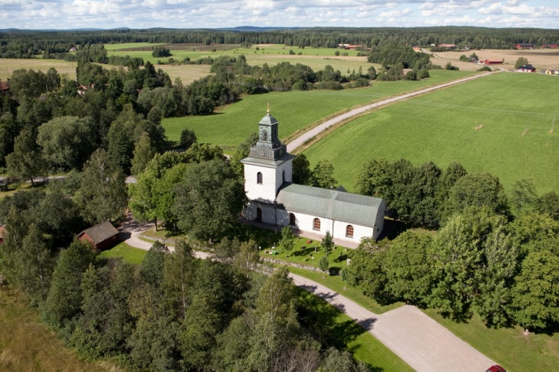 Fil:Grytnäs kyrka.jpg